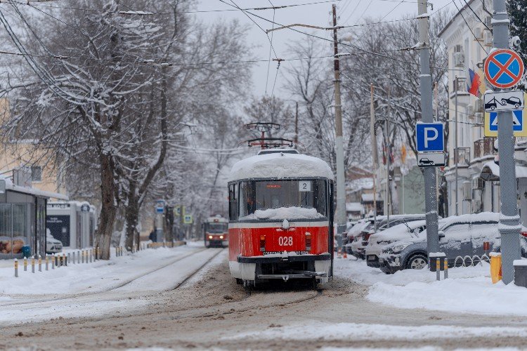 Движение трамваев в Краснодаре приостановлено: что произошло на перекрёстке Гоголя и Седина?
