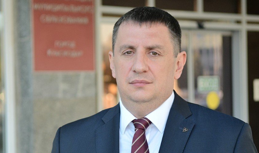 Экс- замглавы департамента строительства Кубани Мавриди ждет новый вердикт суда