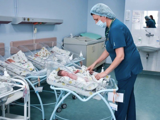 Новорожденные младенцы