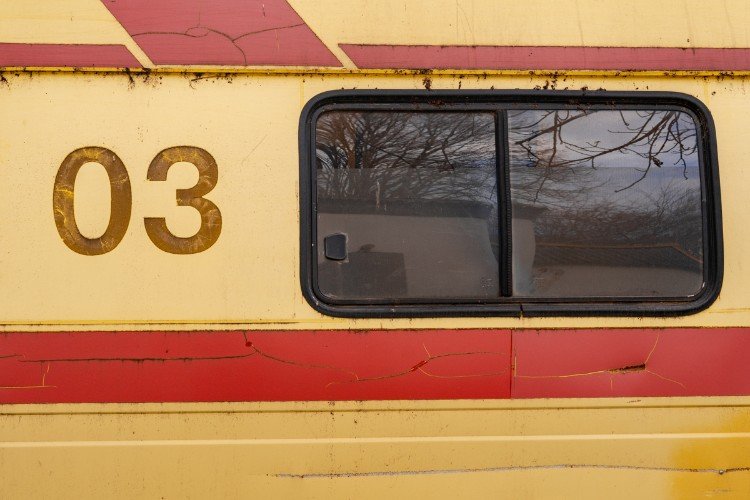 Житель поселка Ильского пострадал во время атаки БПЛА