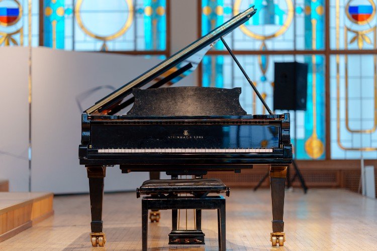 Виртуоз Пётр Лаул познакомил краснодарцев с историей вальса