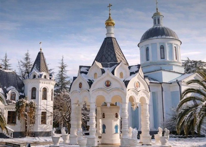 храм в Сочи
