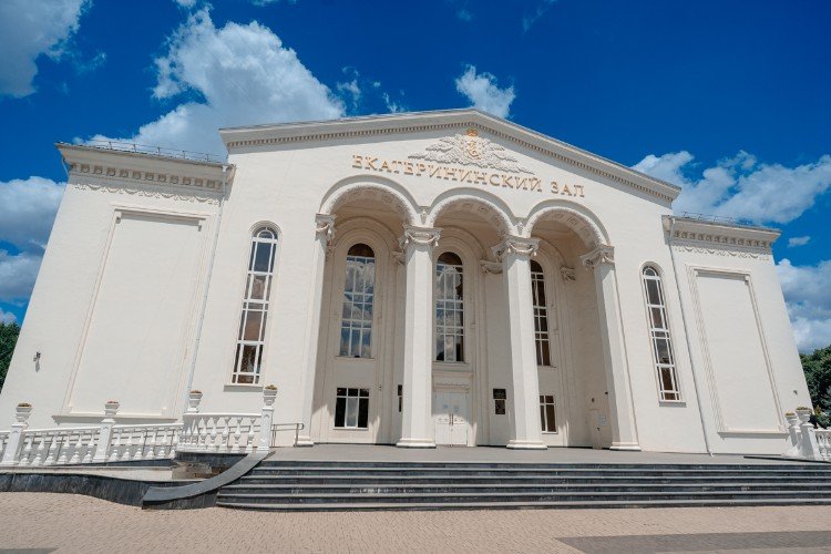 новую схему проезда у Екатерининского зала утвердили в Краснодаре