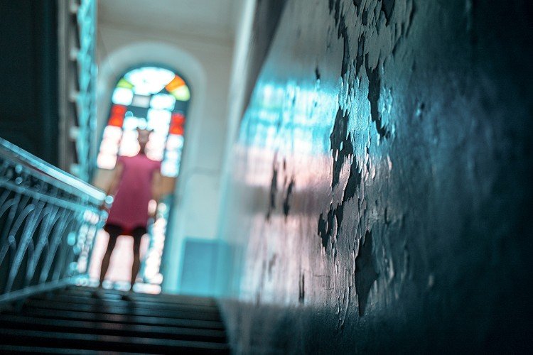 Пьяные выходки жителя Краснодара могут обернуться 5 годами тюрьмы — мужчина готовил теракт в подъезде