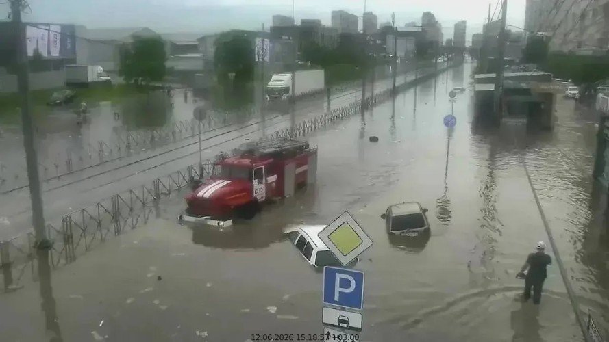 Сильный ливень вновь затопил Краснодар