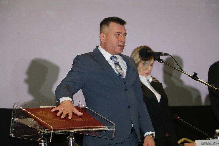 Глава Тбилисского района Олег Ляхов попался пьяным за рулём служебного авто
