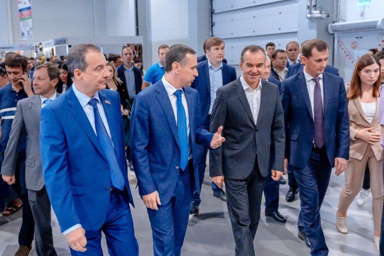 За два года расходы на кубанских чиновников выросли почти на миллиард