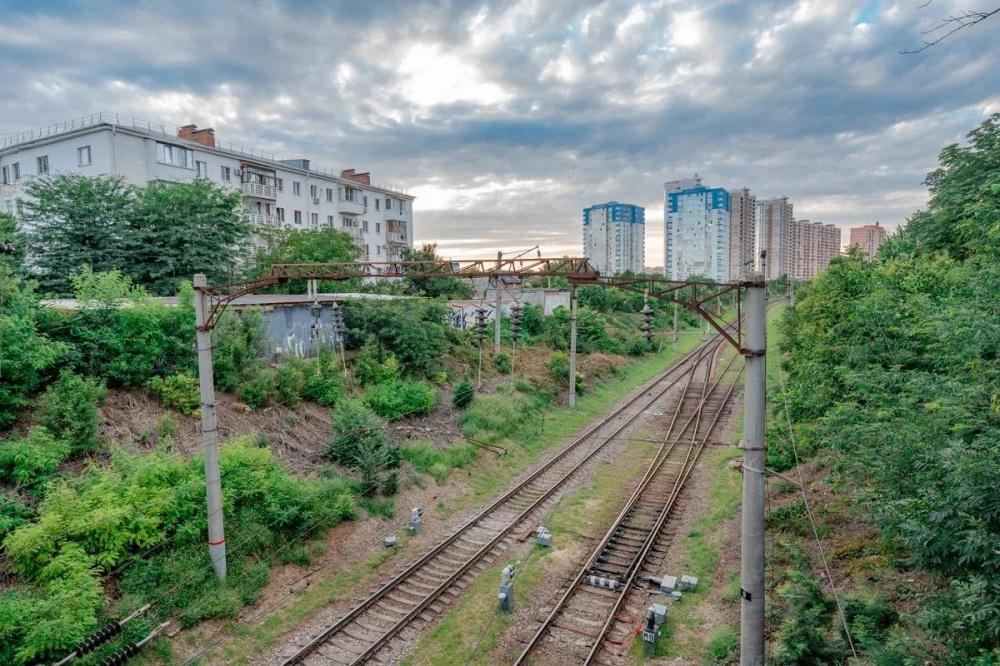 Обезглавленный труп мужчины нашли под мостом в центре Краснодара