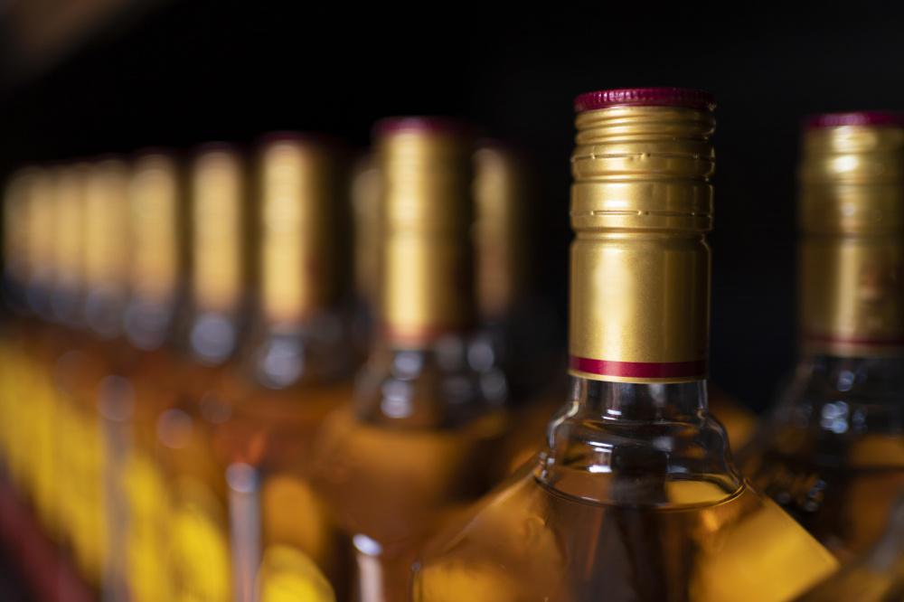 В Новороссийске обнаружили более 21,5 тонны нелегального алкоголя