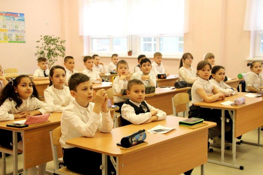 В Кущевском районе открыли школу на 550 мест