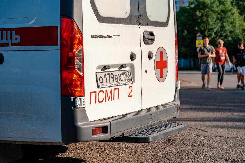 В Краснодаре водитель «Лады» пролетел на красный и сбил двоих детей 
