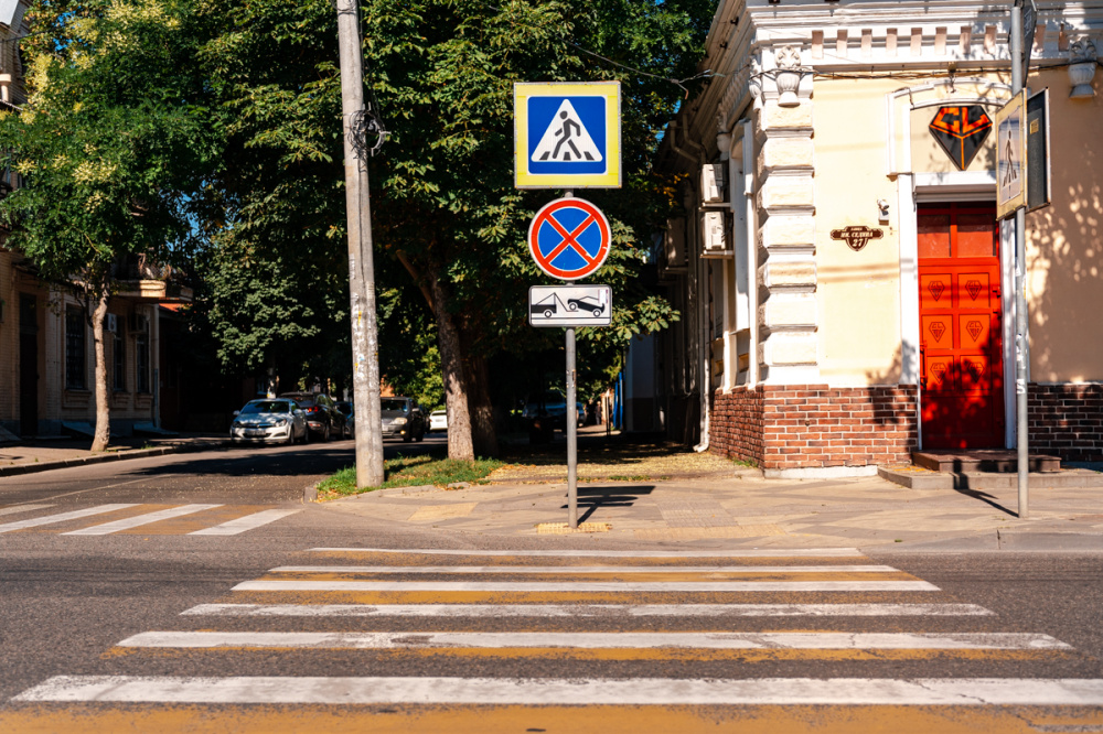 В Краснодаре обновят разметку на 100 участках дорог