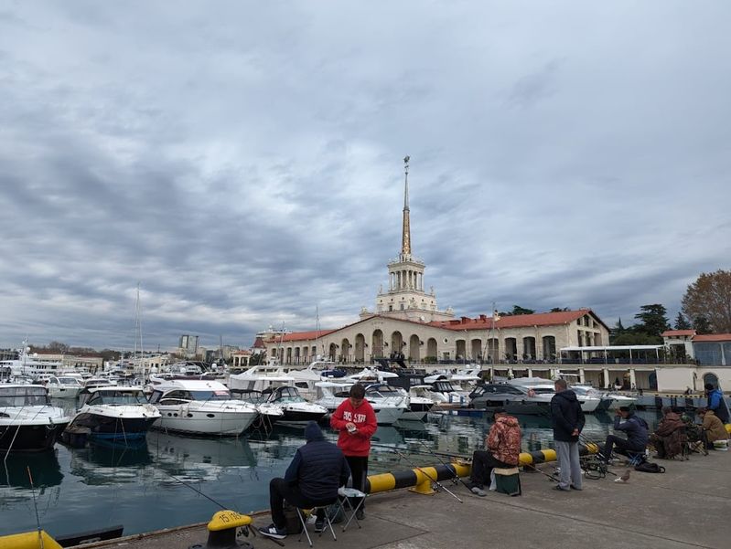 Здание морского вокзала реставрируют в Сочи