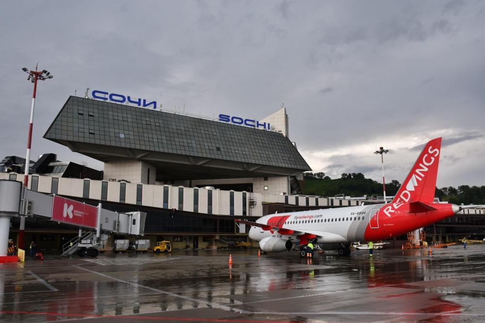 Авиасообщение между Сочи и Тбилиси возобновили спустя четыре года