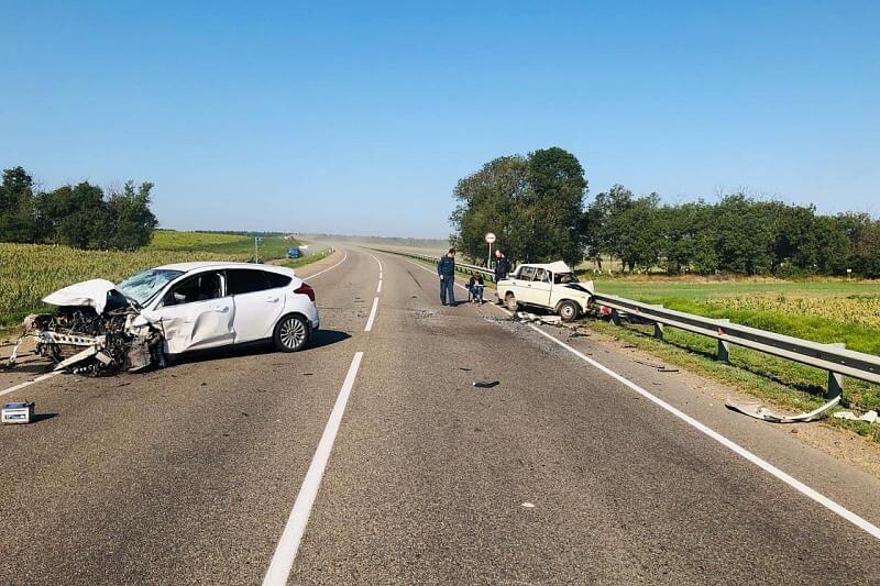 Водитель легковушки погиб в ДТП трассе Краснодар - Кропоткин