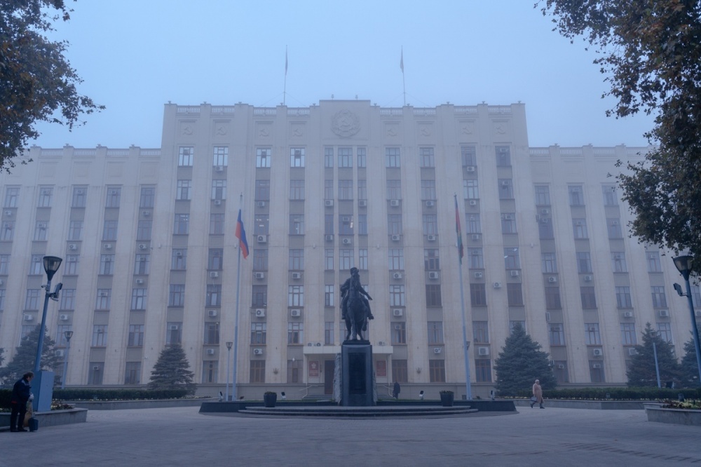 Более 800 вопросов поступило на «Прямую линию» губернатора Краснодарского края