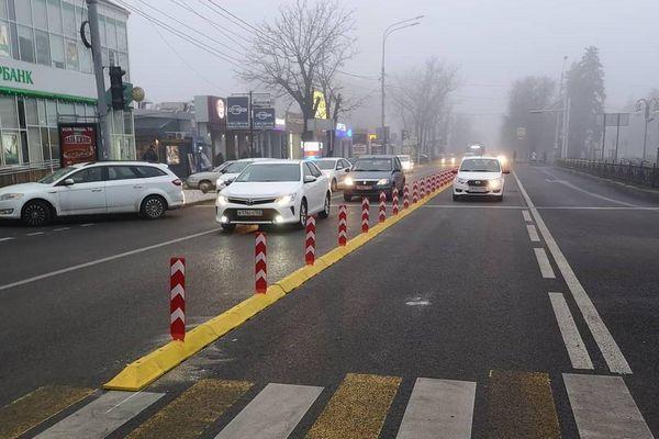 Разделительные столбики появятся на дорогах Краснодара