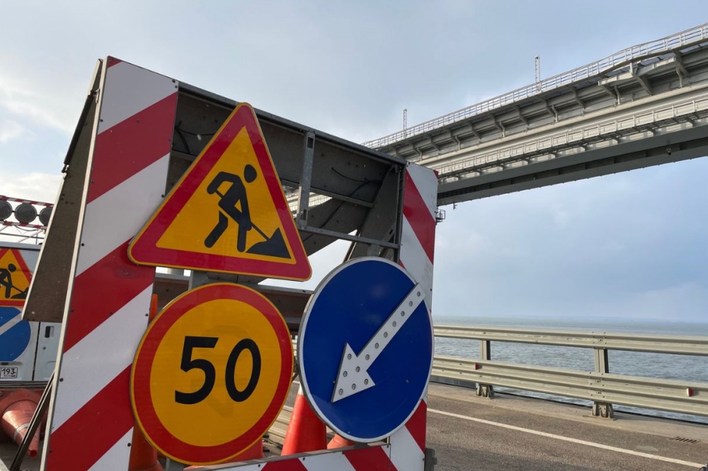 Хуснуллин: работы на Крымском мосту идут по плану и завершатся к 1 ноября