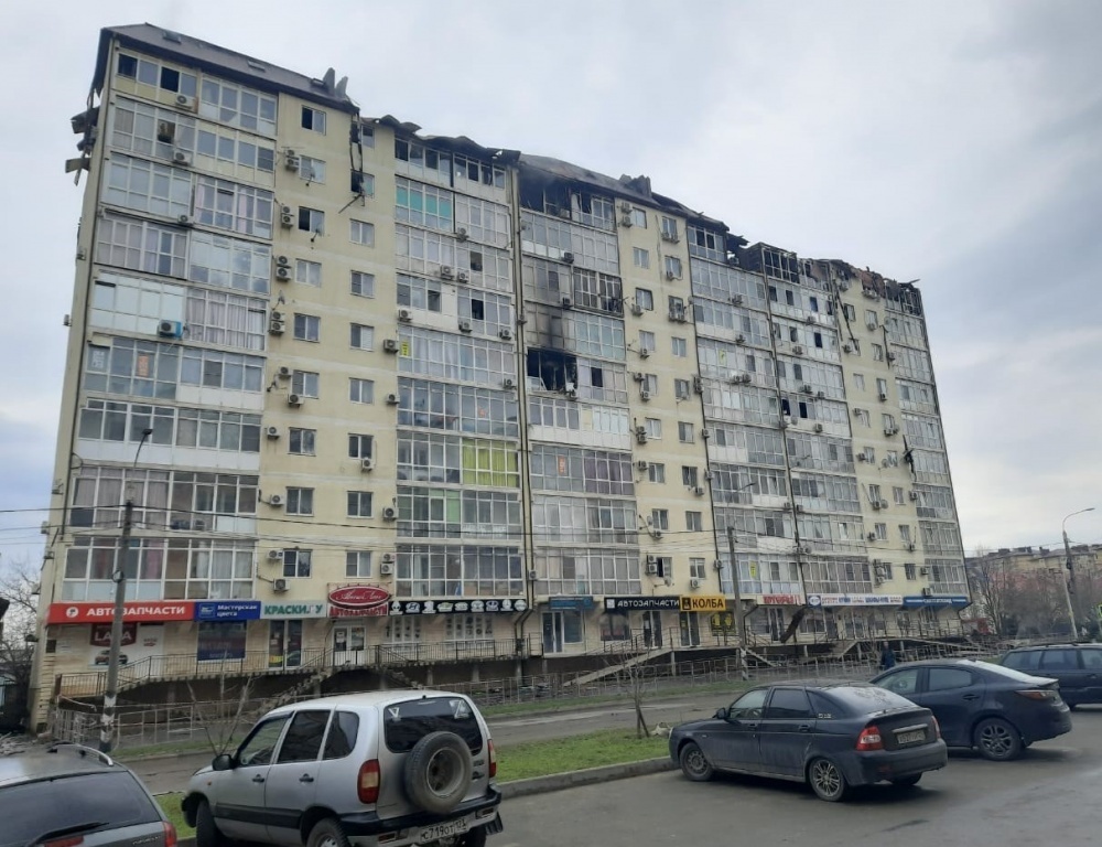 Следователи допрашивают застройщиков горевшей многоэтажки в Анапе 