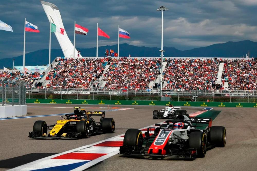 Глава «Формулы-1» пообещал «никогда» не проводить гонок в России