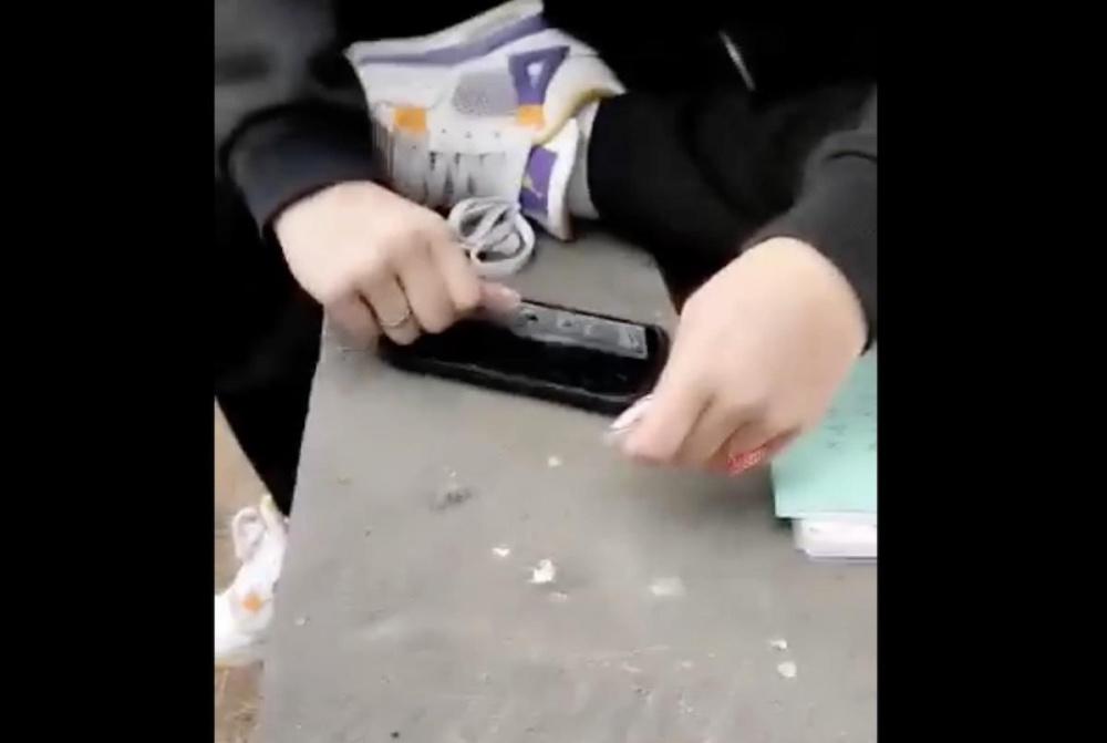 лекарство якобы пьют уставшие болельщики 7