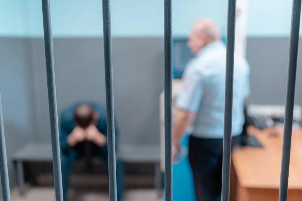 В Краснодаре задержали серийного разбойника за 22 кражи и нападение на охранника магазина