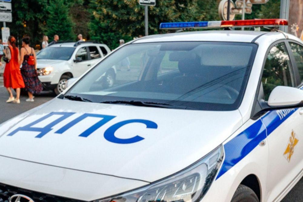 Автомобиль полицейского сбил пешехода на Кубани