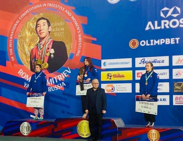 Кубанские спортсменки взяли два золота на международных соревнованиях по вольной борьбе
