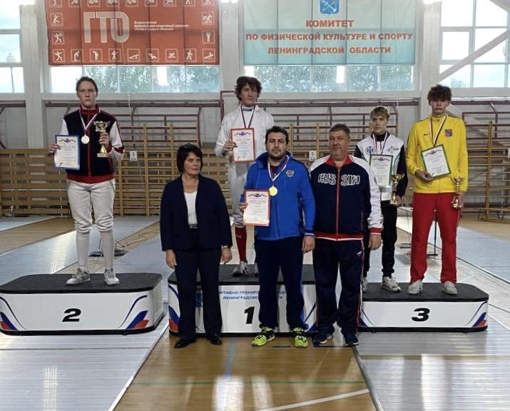 Краснодарский фехтовальщик стал лучшим на всероссийских кадетских соревнованиях