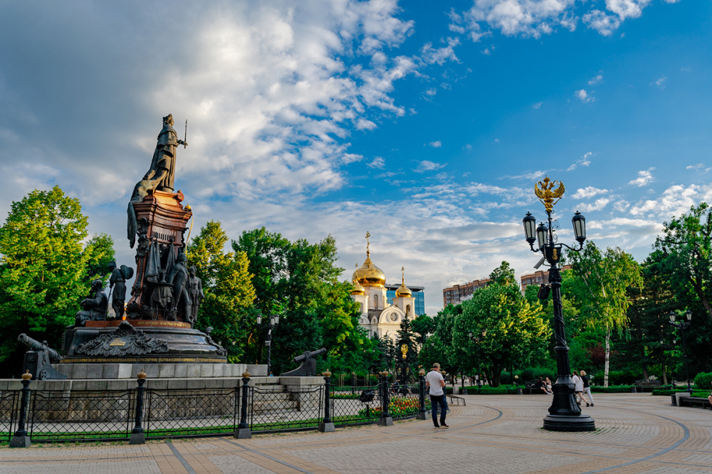 День города в Краснодаре пройдет без концертов и салютов 