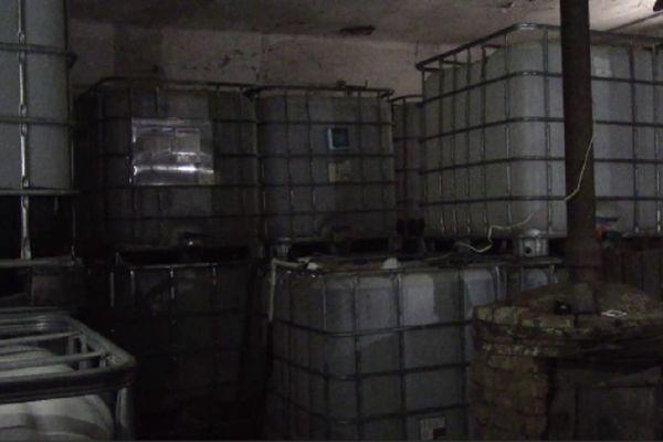 Подпольный цех по производству алкоголя закрыли в Краснодарском крае
