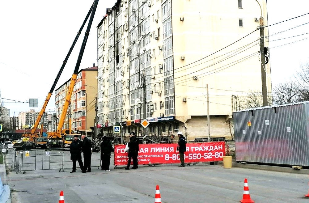 Дорогу возле горевшей многоэтажки Анапы открыли спустя месяц