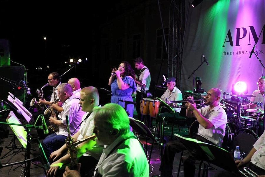 Жители и гости Армавира 19 августа насладятся джазовой музыкой