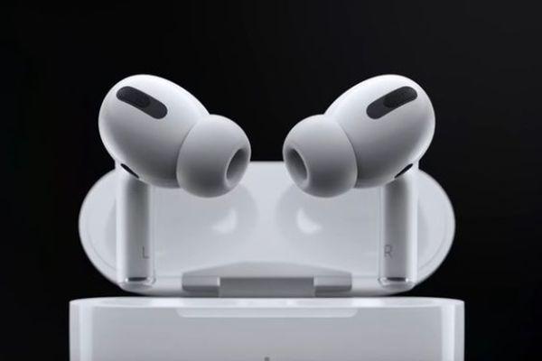 Apple представили новинку: беспроводные наушники с шумоподавлением AirPods Pro