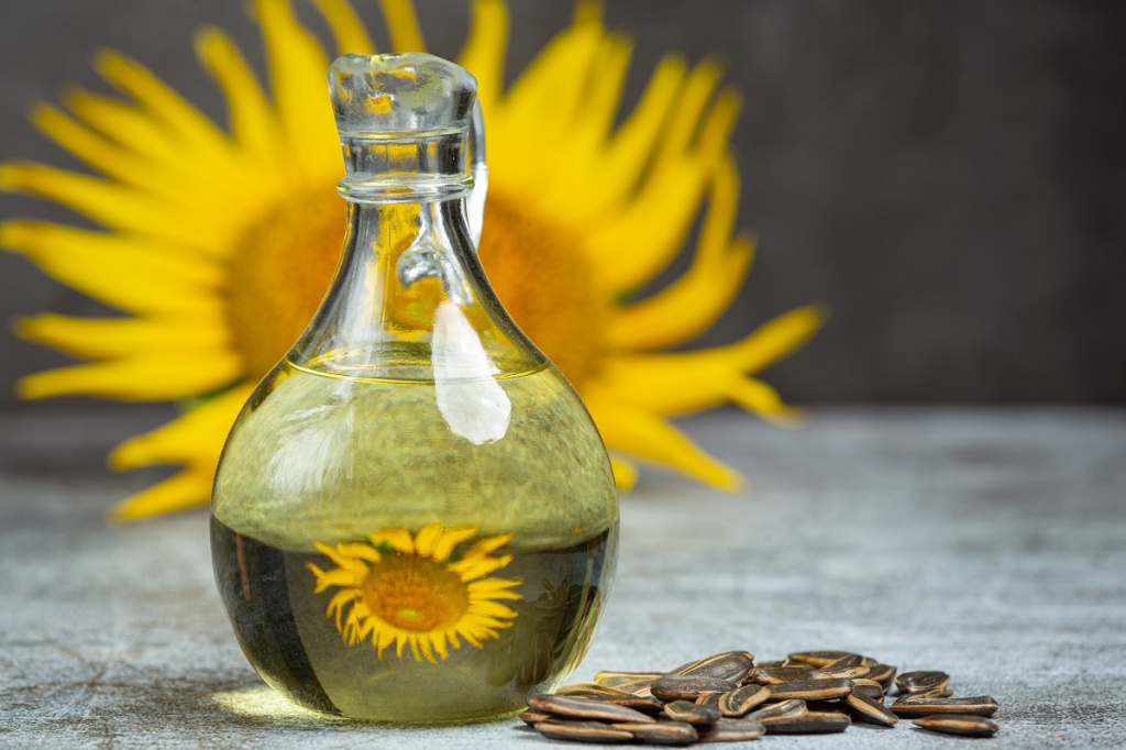 sunflower-oil-table.jpg