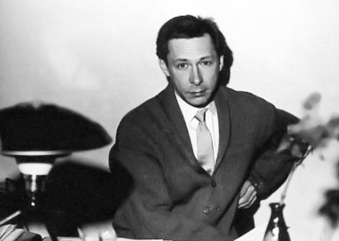 oleg-efremov.jpg oleg-efremov.jpg