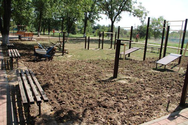 sportivnaya-ploschadka-park-stanica-tbilisskaya.jpg sportivnaya-ploschadka-park-stanica-tbilisskaya.jpg