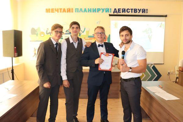 komanda-kubok-debatov-novokubansk.jpg komanda-kubok-debatov-novokubansk.jpg