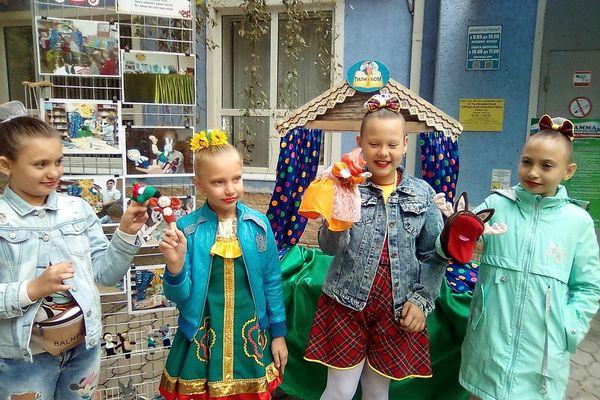 kukolniy_teatr_deti_ust_labinsk.jpg