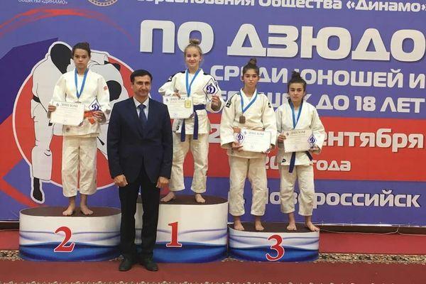 Устьлабинка Алла Попонина на серебряном пьедестале почета
