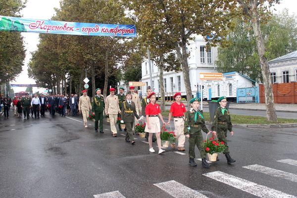 shestvie-vahta-pamyati-korenovsk.jpg