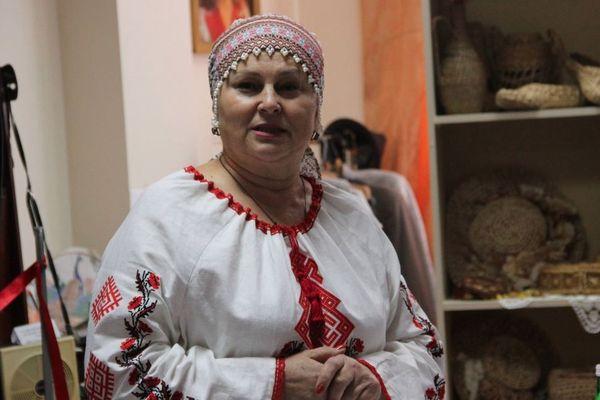Татьяна Гондюхина рассказала о деятельности клуба "Берегиня" Татьяна Гондюхина рассказала о деятельности клуба "Берегиня"