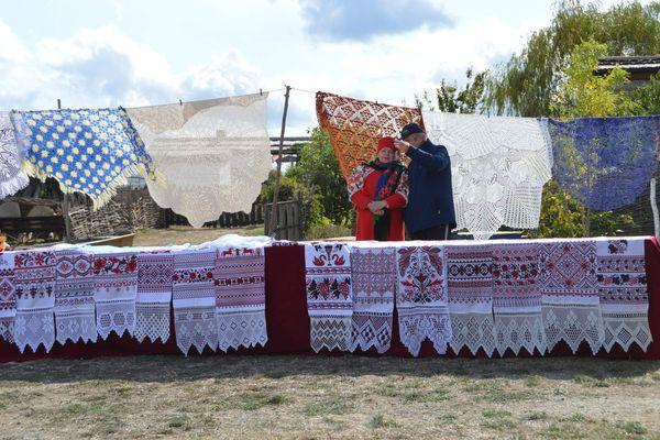 yarmarka-tovari-tbilisskaya.jpg