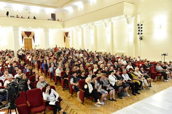 Социальная сфера - особо наболевшая проблема у жителей Социальная сфера - особо наболевшая проблема у жителей