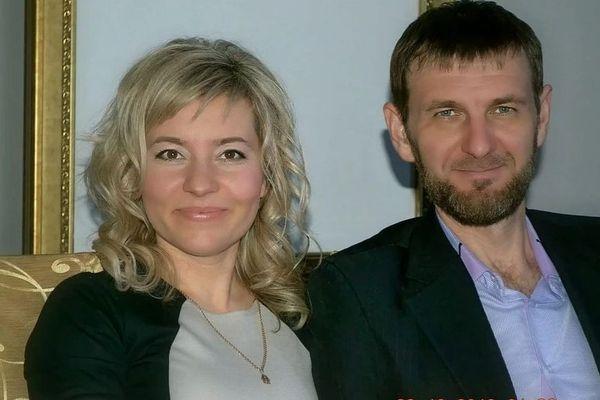 Муж во всем помогает Наталье Муж во всем помогает Наталье