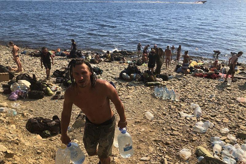 Горит Утриш: пожар в реликтовом лесу под Анапой продолжается вторые сутки