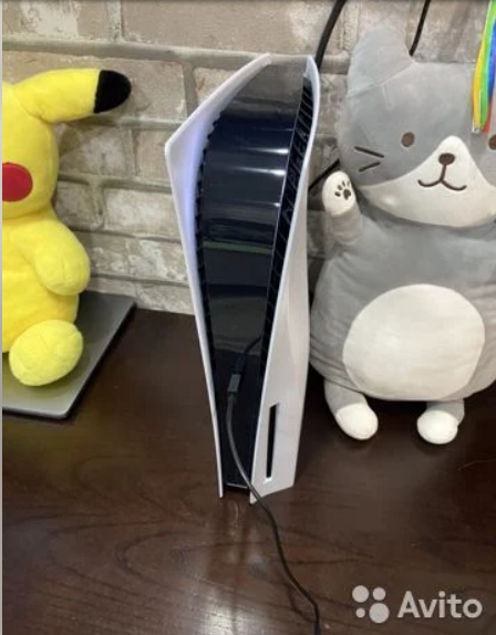 Краснодарцам предлагают фото с коробкой от PlayStation за 3 тысячи рублей