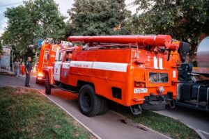 На Кубани у многодетной семьи с 10 детьми сгорел дом