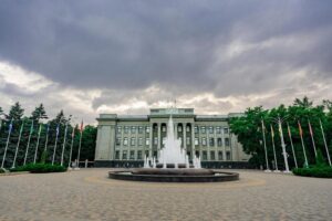 На Кубани ежемесячные выплаты Героям Советского Союза, Героям РФ и их вдовам вырастут до 50 тысяч рублей