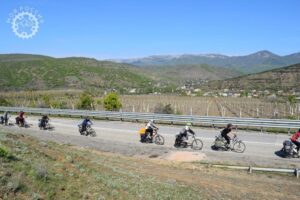 Жительница Туапсе проехала почти 400 км по Крыму на велосипеде